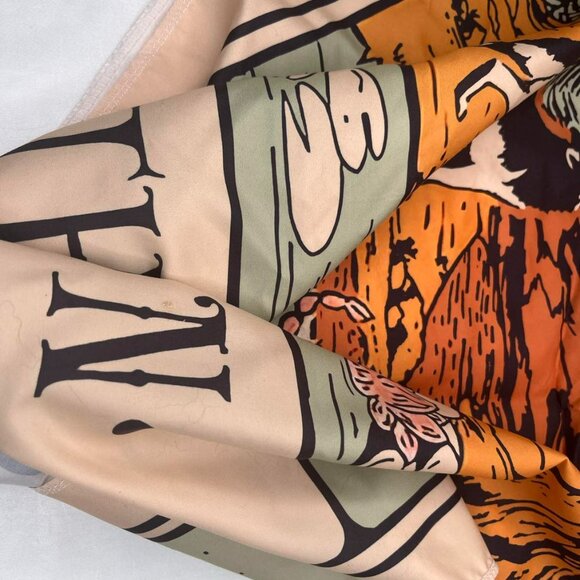 🌙 Silk Satin Scarf – “The Moon” – 75x75 cm - Picture 5 of 11